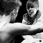 Justin Bieber Surprises Ellen and Fans (funny)